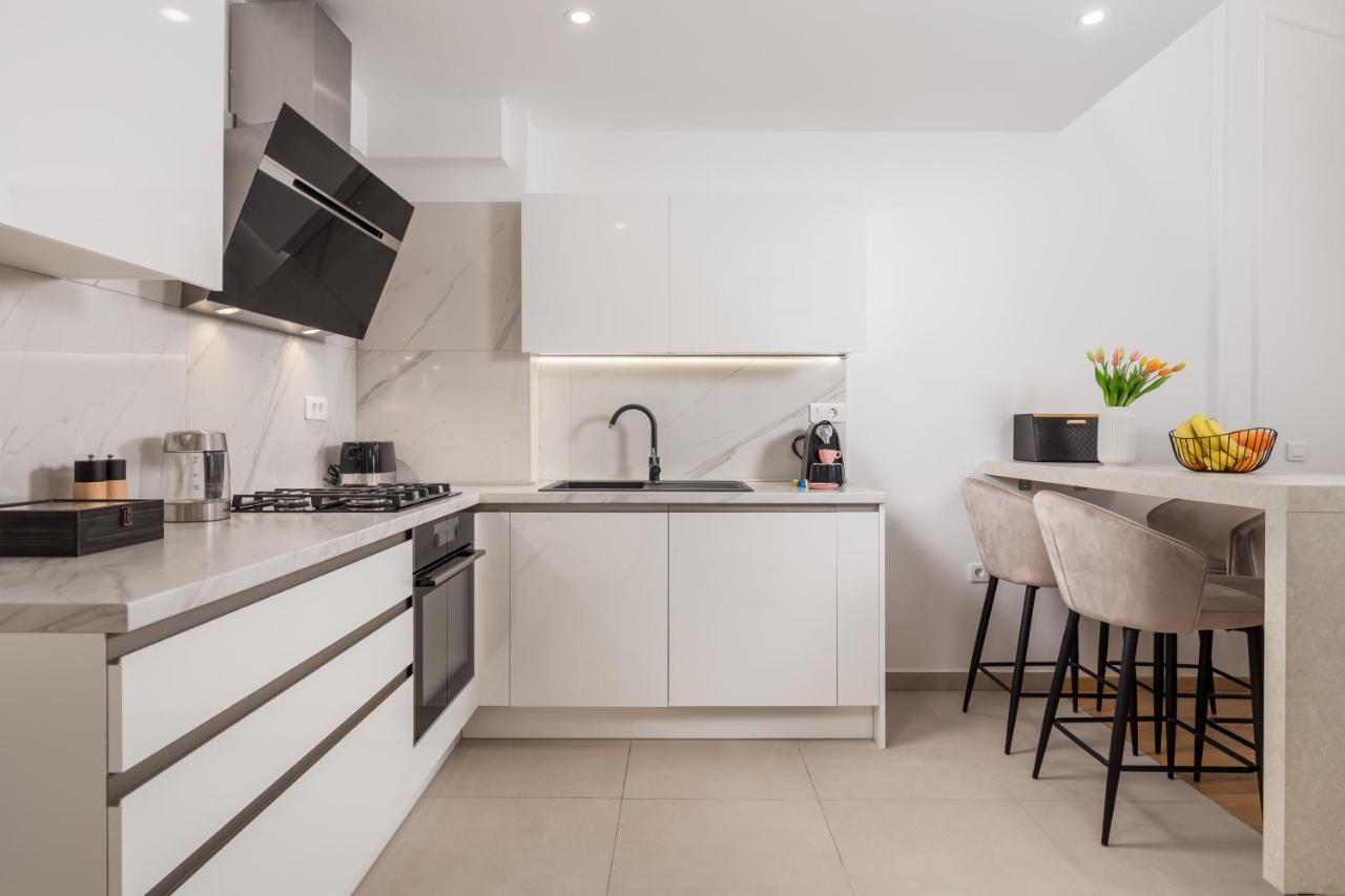Gallery Apartment Megan2 With Parking Kastav Exterior photo
